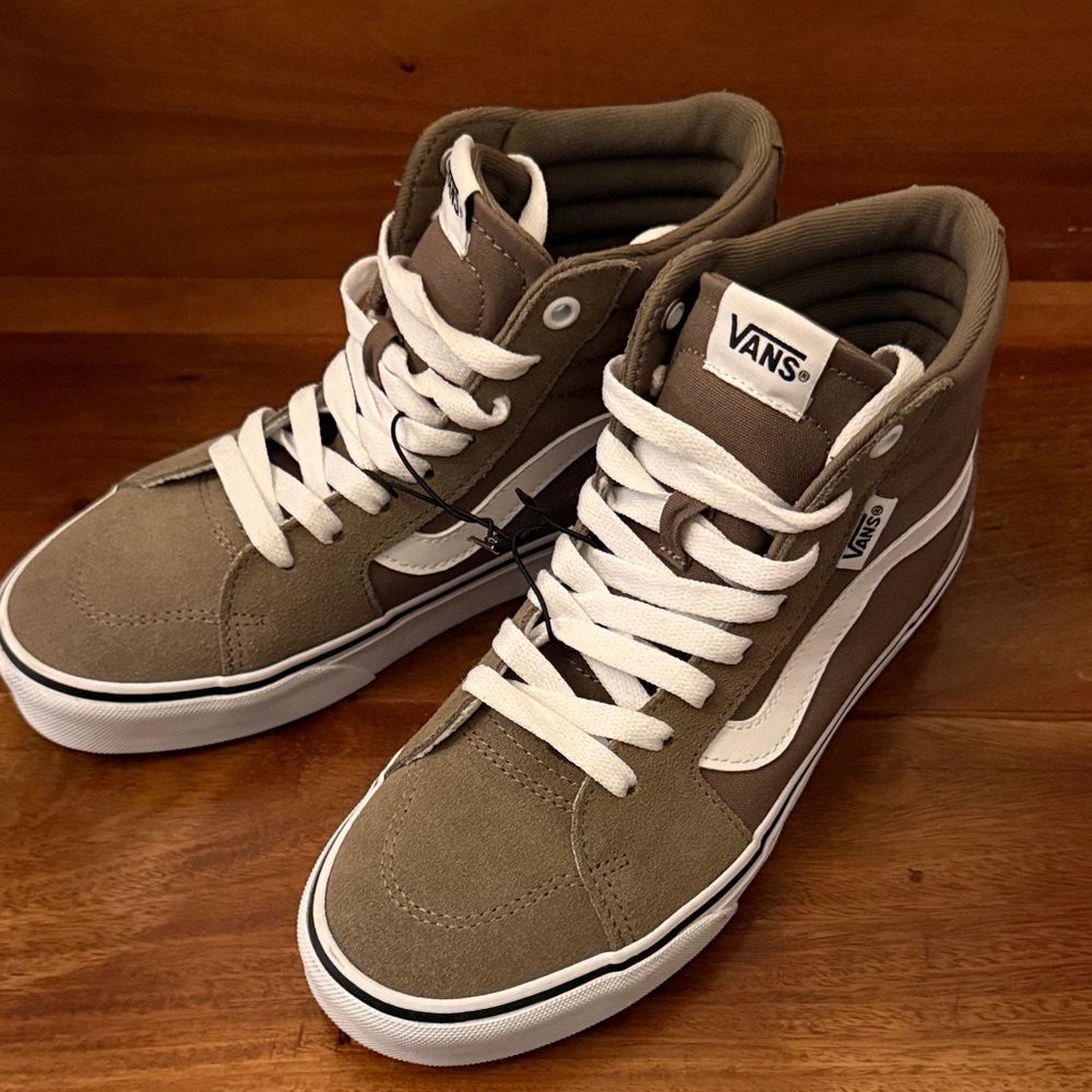 Vans HighTop Size 7